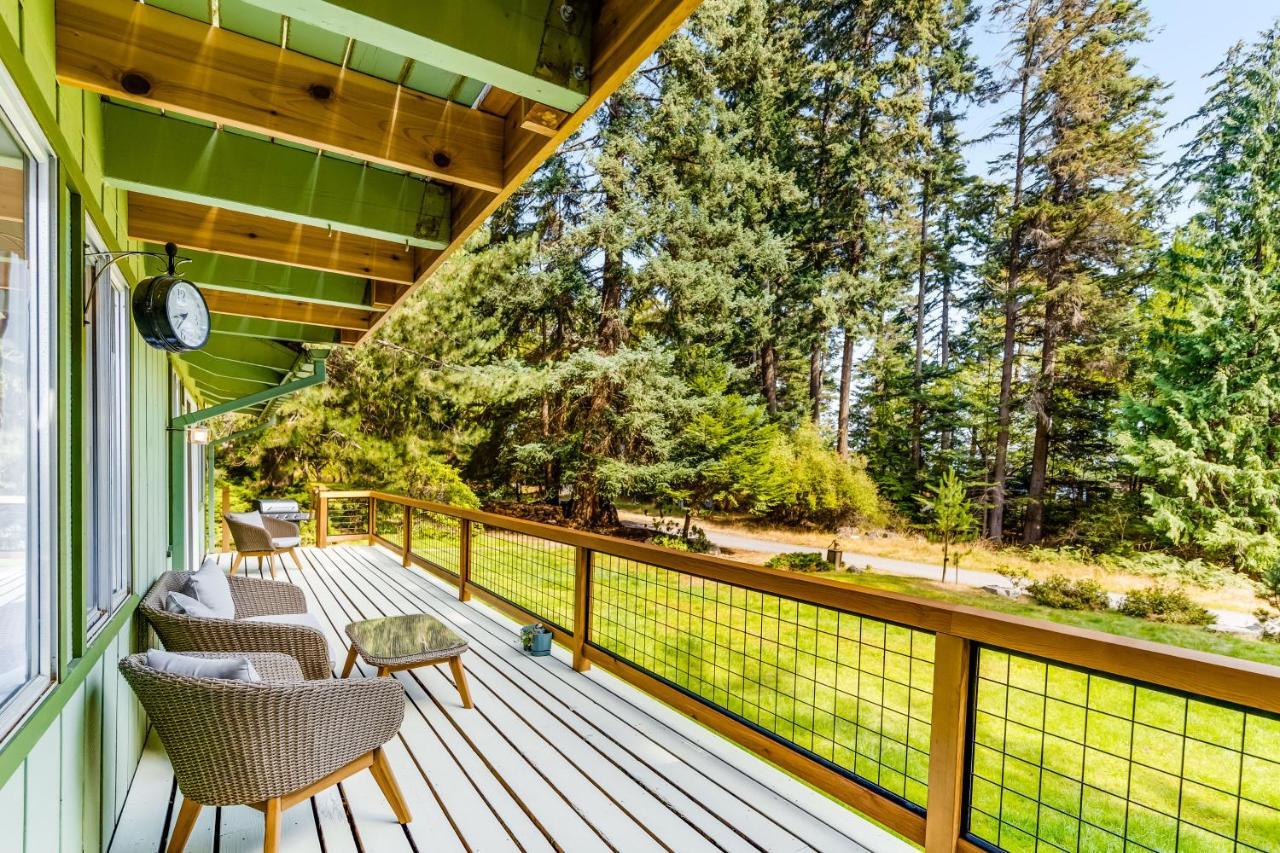 Tall Cedars Cabin By The Water Eastsound Exterior foto